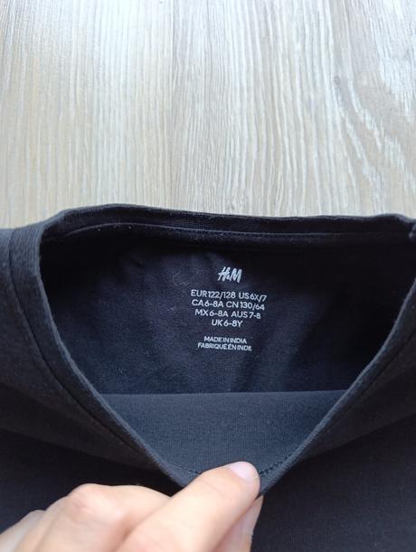 Uni čierne tričko, h&m,122