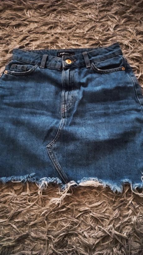 Riflova sukňa, fishbone,s