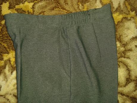 Kostým, 3 dielny, 40