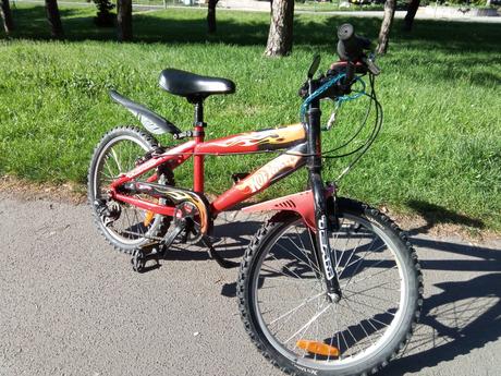Bicykel hot wheels 20, 20