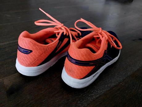 Perfektne ultralahke tenisky zn. aesics v.35,5a36, 35