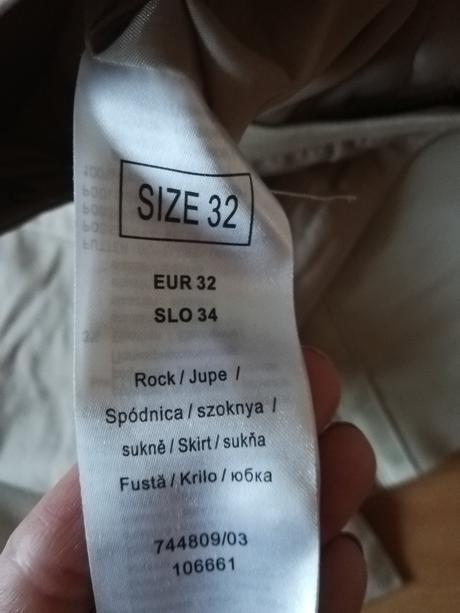 Sukna vel. 32, orsay,xs