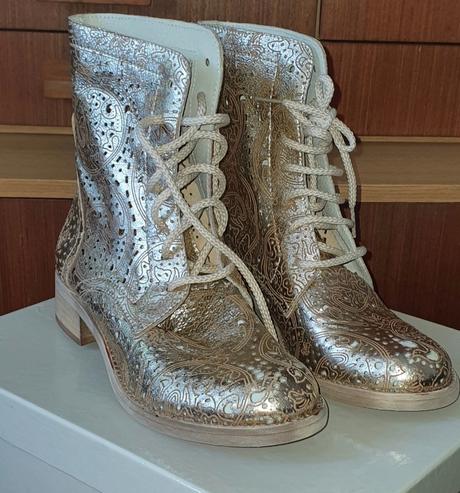 Zlaté kotníkové topánky, 37