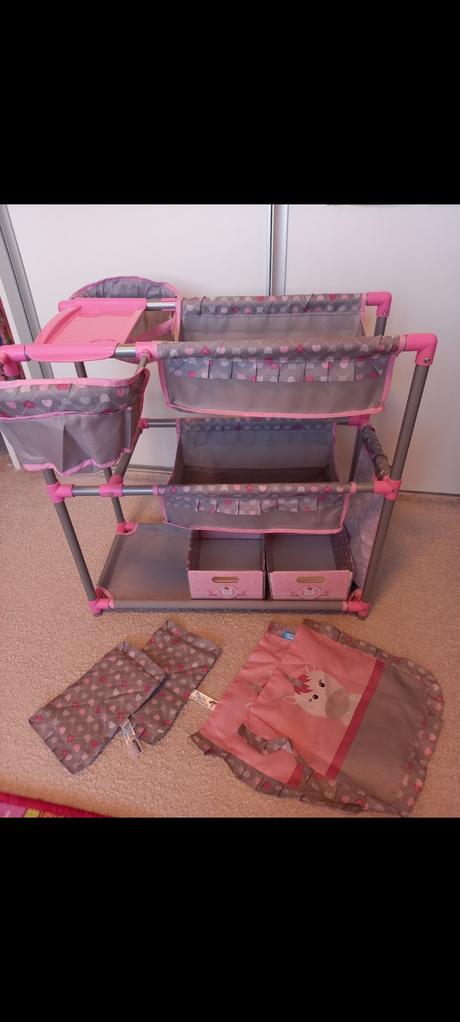 Poschodová postieľka pre babiky a kočíky,