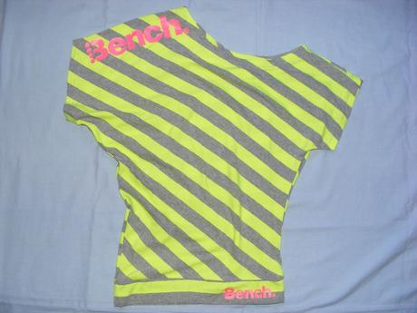 Asymetrický top zn. bench - 146/152, bench,146