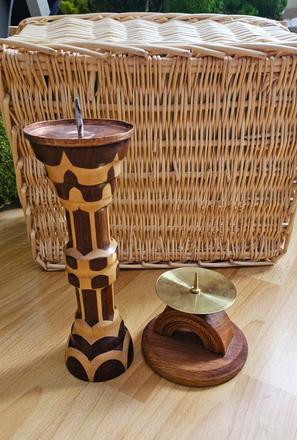 Drevene svietniky 2ks, rucna praca, 