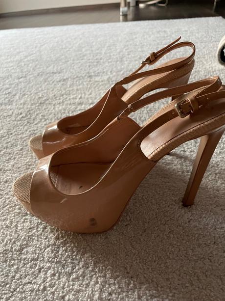 Sandále na opatku, h&m,39