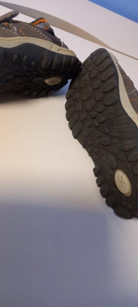 Chlapčenské sandálky, 29