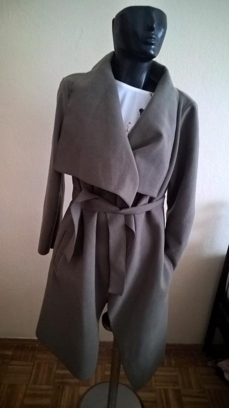 Kabátik na jar jeseň, 40