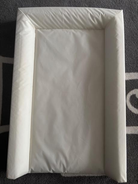 Prebalovacia podlozka ikea, 