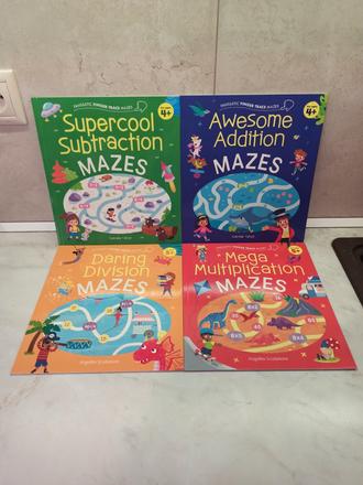 Finger trace mazes 4 books, 