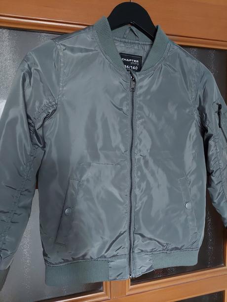 Bunda/bombera velkost 134/140, chapter young,134