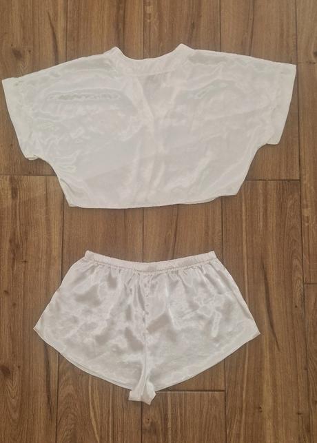 Saténová súprava v. 40/42, 42