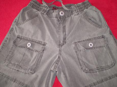 Sivé trištvrťáky so škorpionom, 122