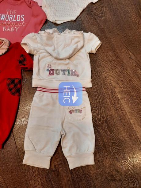 Mix oblečenia vek 0 - 18mes. + spací vak emitex, 68–80