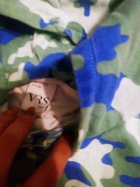 104 army mikina, 104