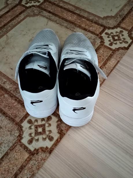 Botasky na telesnú 36, 36