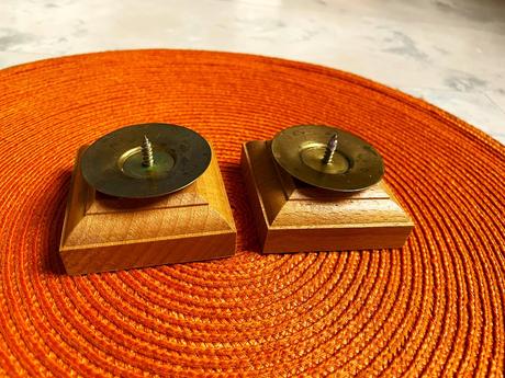 Drevené škandinávske svietniky 2ks, 