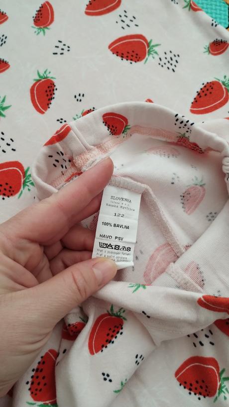 Pyžamo slovenka, slovenka,122