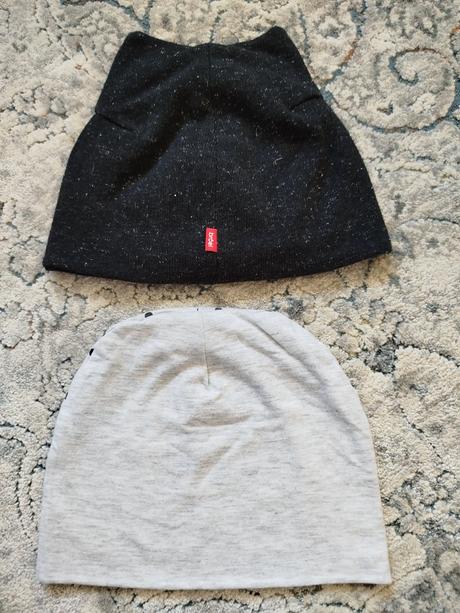 Krásne prechodné čiapky - obvod 46cm, 46