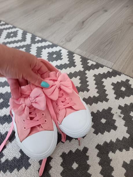 Ružové tenisky s mašľou, 38