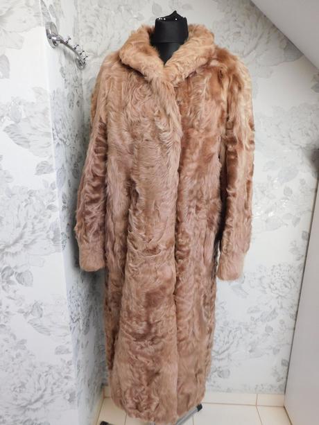 Damsky kvalitny kožuch z kozlika, 46