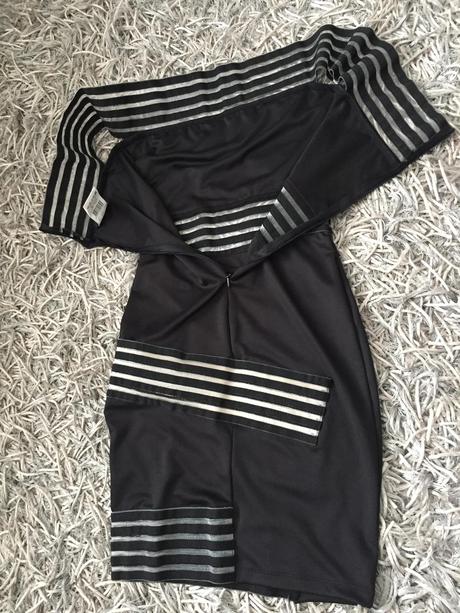 Spolocenske xs/s mini saty s odhalenymi plecami, s