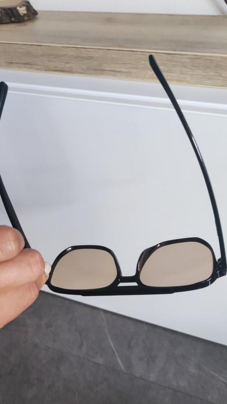 Štýlové dámske okuliare,