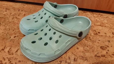Predám crocs detské rôzne., 