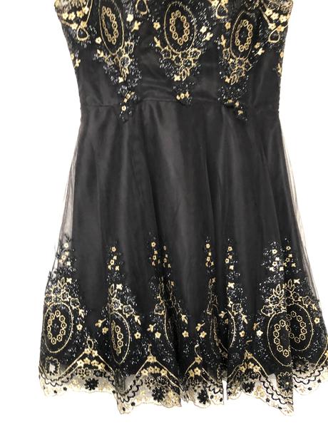 Krásne vystužene spol.šaty 36/38, 36