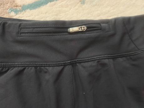 Športové kraťasy, under armour,xs