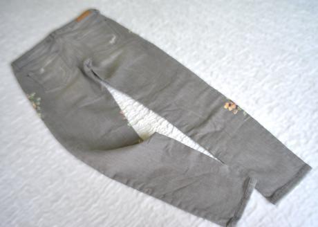 Zara rifle vyšívané, potrhané, veľ. 36, zara,36