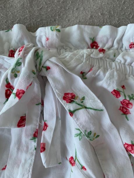 Kvetinkovy top, h&m,s