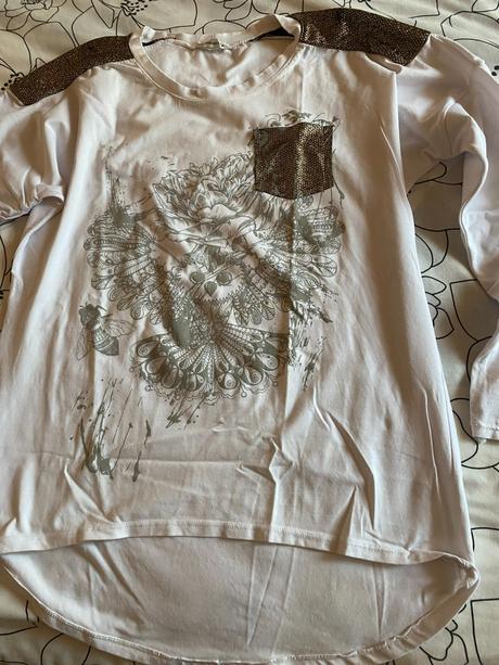 Kvalitné tričko s aplikáciami (taliansko) v. l/xl, l