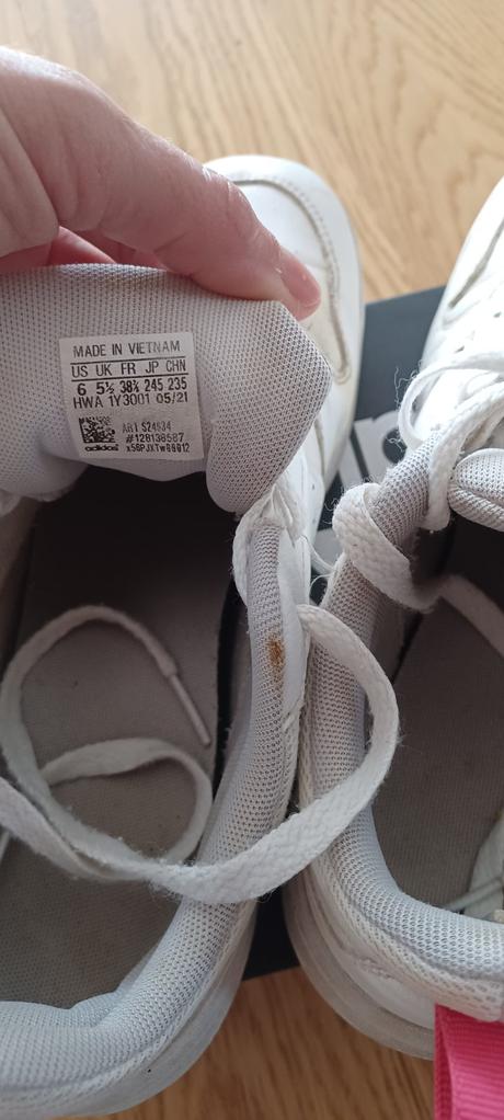 Botasky, adidas,38