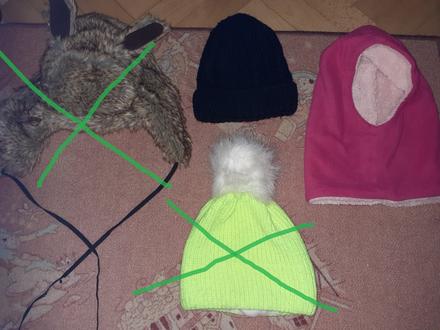 Sada čiapok pre dievča na vek od 6 r. - 2 ks, 128