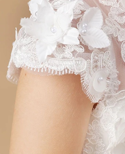 Šaty na 1.sv.prijímanie, 152