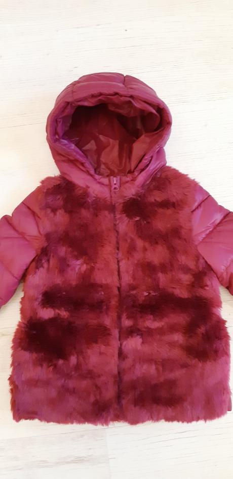 Hrubá tepla krásna vetrovka, benetton,110