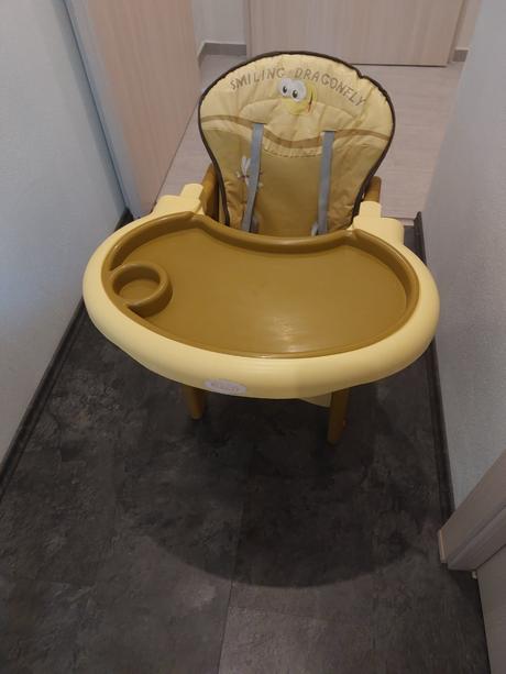 Detská jedálenská stolička, 