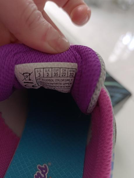 Skechers blikajuce tenisky 35, skechers,35