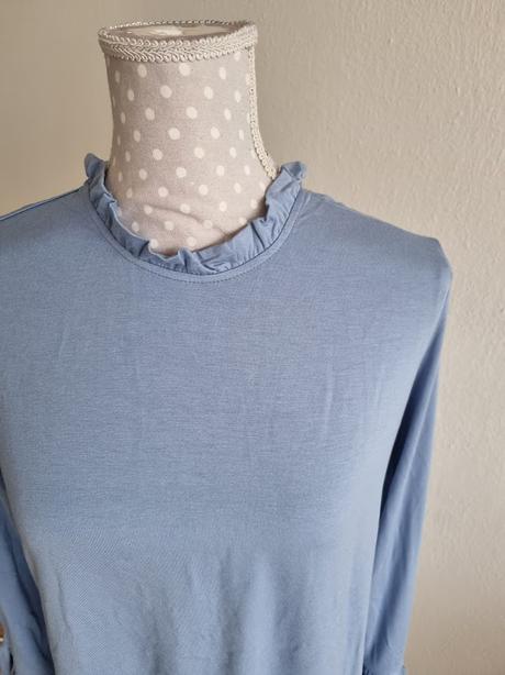 Svetlomodrý top linea tesini veľ.38, 40