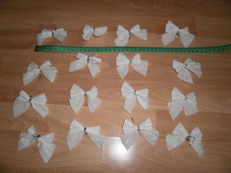 Bielo-perleťové  mašle 1x použité, 