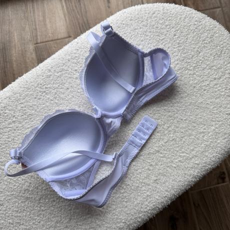 Mierne vystužená podprsenka s kosticou 88262, 80b