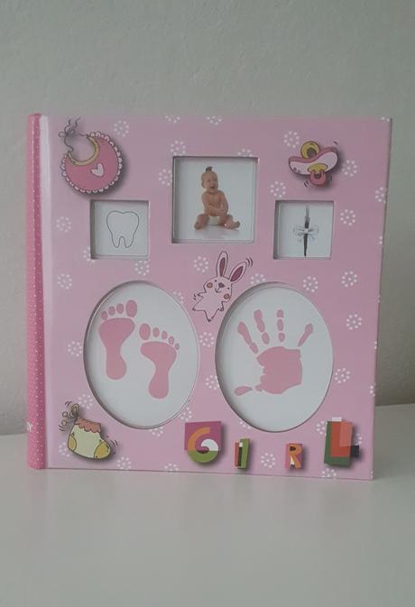 Pamiatkový album pre dievčatko, 