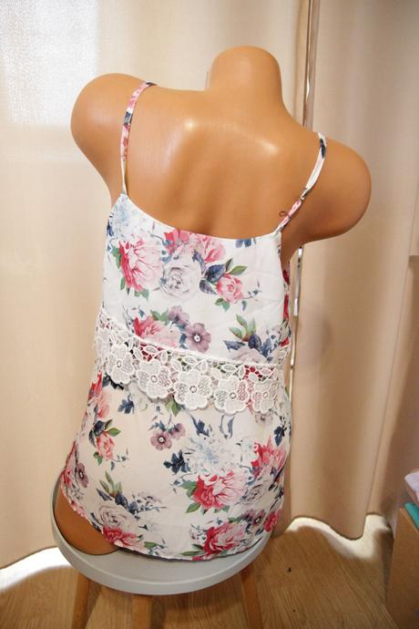 Kvietkovaný top, m, m