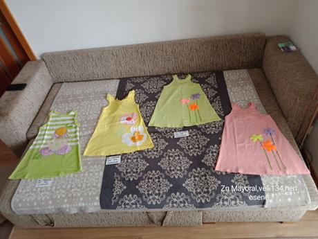 Nenosené letné šaty zn.mayoral veľ.134, mayoral,134