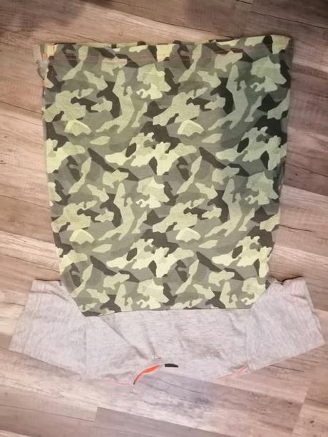 Mam na predaj tričko, 146