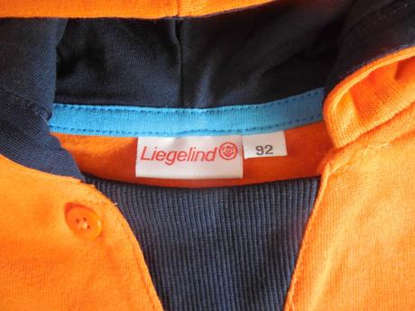 Mikina s kapucňou, 92