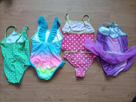 Dievčenské plavky, 104