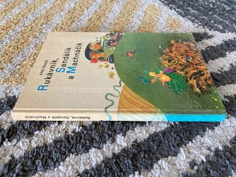 Rukávnik, sandálik a machnáčik prvé vyd.1980, 